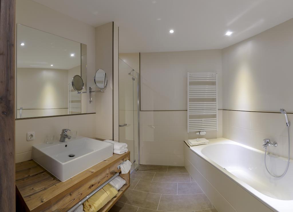 Appartementhotel Sonnenhof Kössen Rum bild